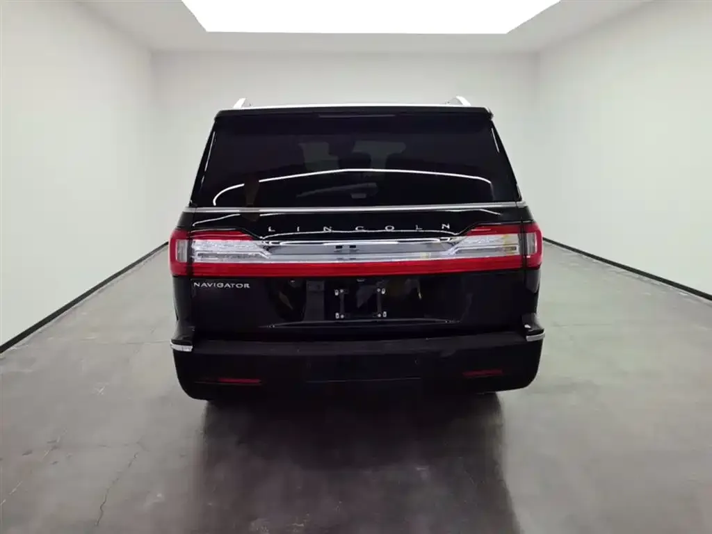 Lincoln Navigator 2022 из CN, фото 2