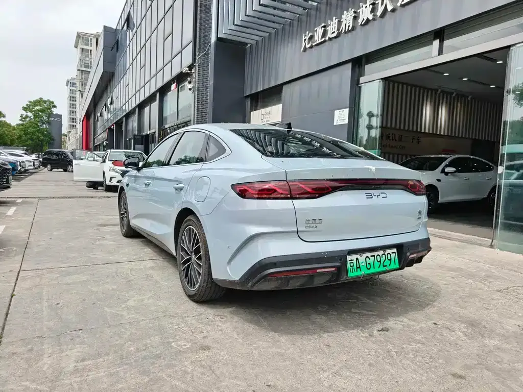 BYD Qin L — фото 4