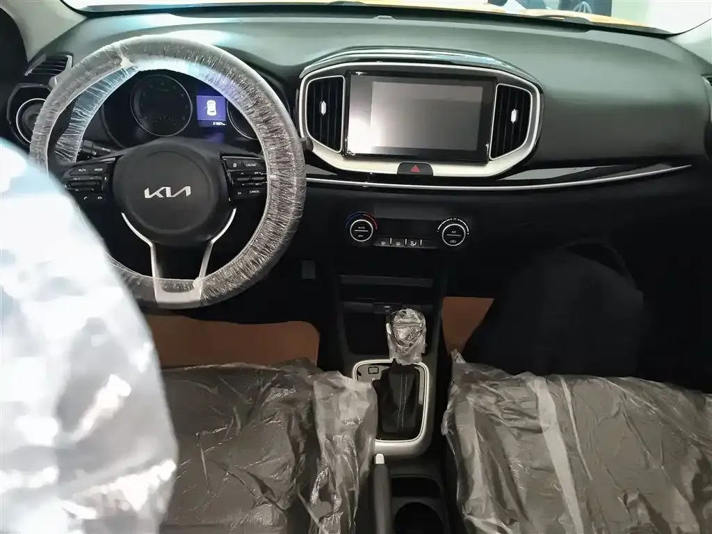 Kia KX1 — фото 3