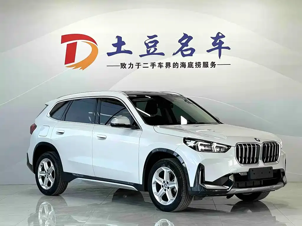 BMW X1 — фото 3