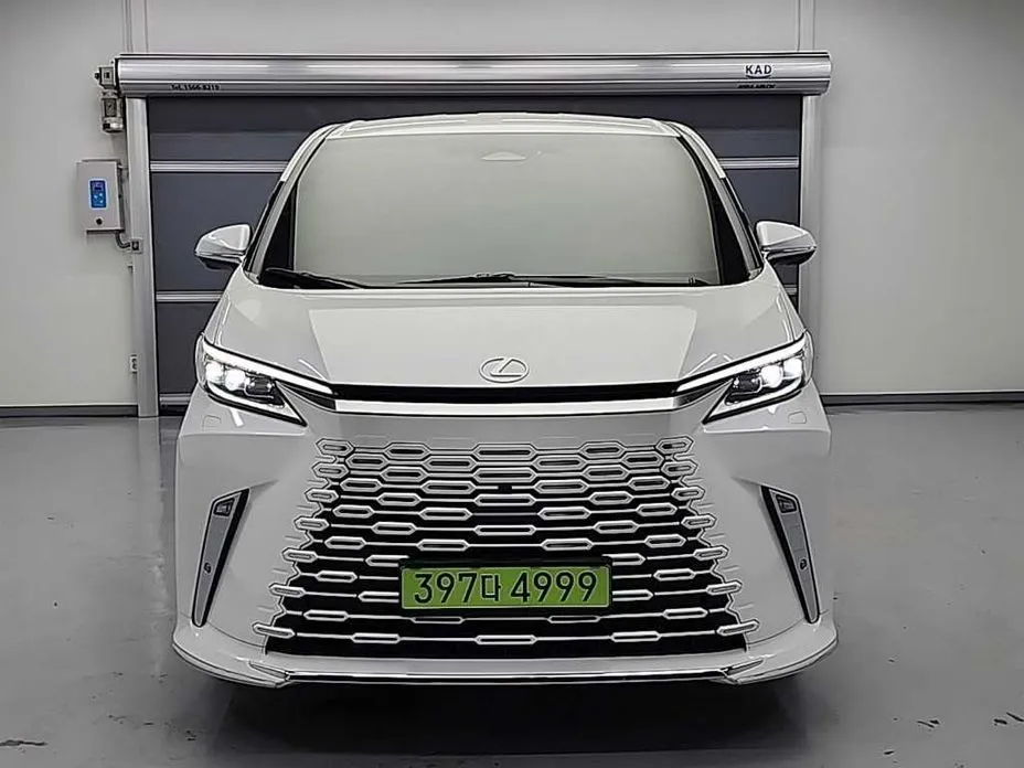 Lexus LM 2025 из KR, фото 4