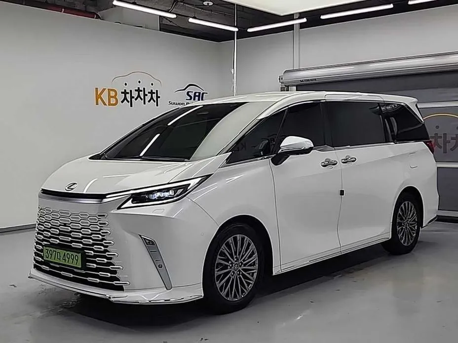 Lexus LM 2025 из KR, фото 3