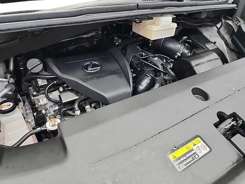 Lexus LM 2025 из KR, фото 5