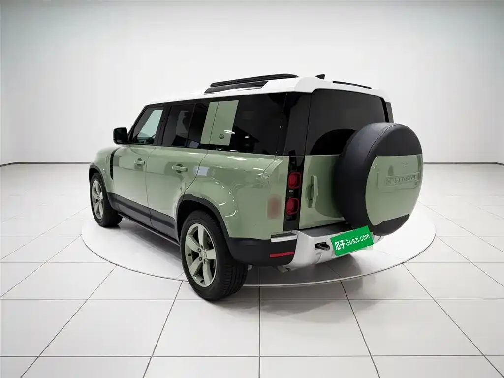Land Rover Defender — фото 2