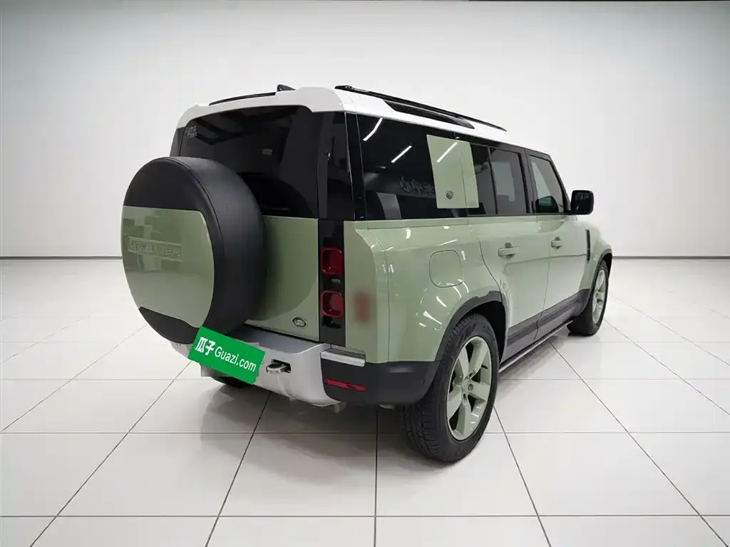 Land Rover Defender — фото 3