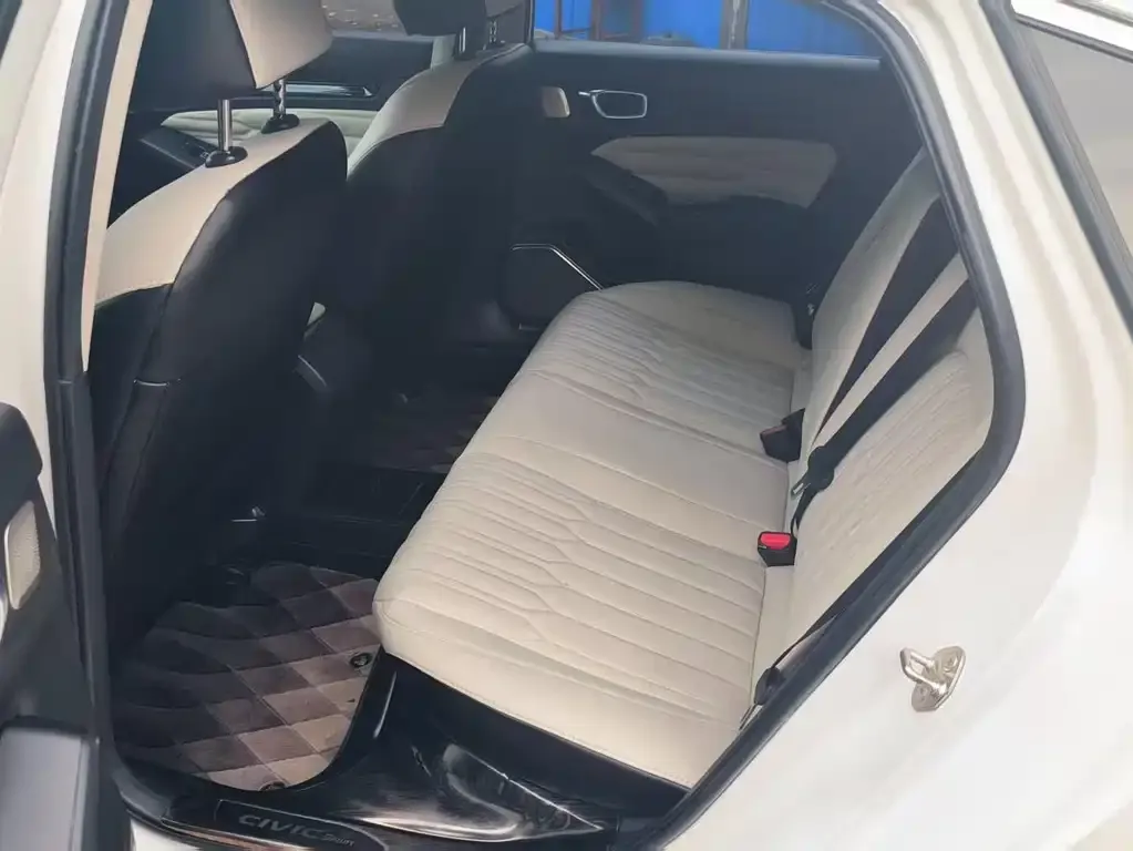 Honda Civic — фото 2