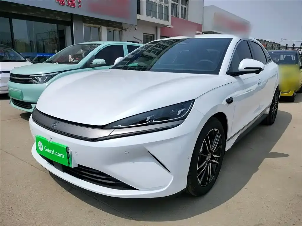 BYD Qin L — фото 3