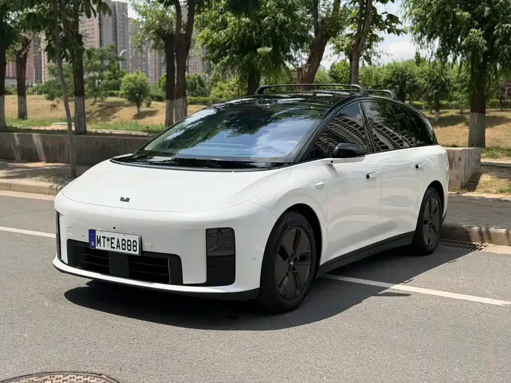Li Auto i8 2025 из CN, фото 4