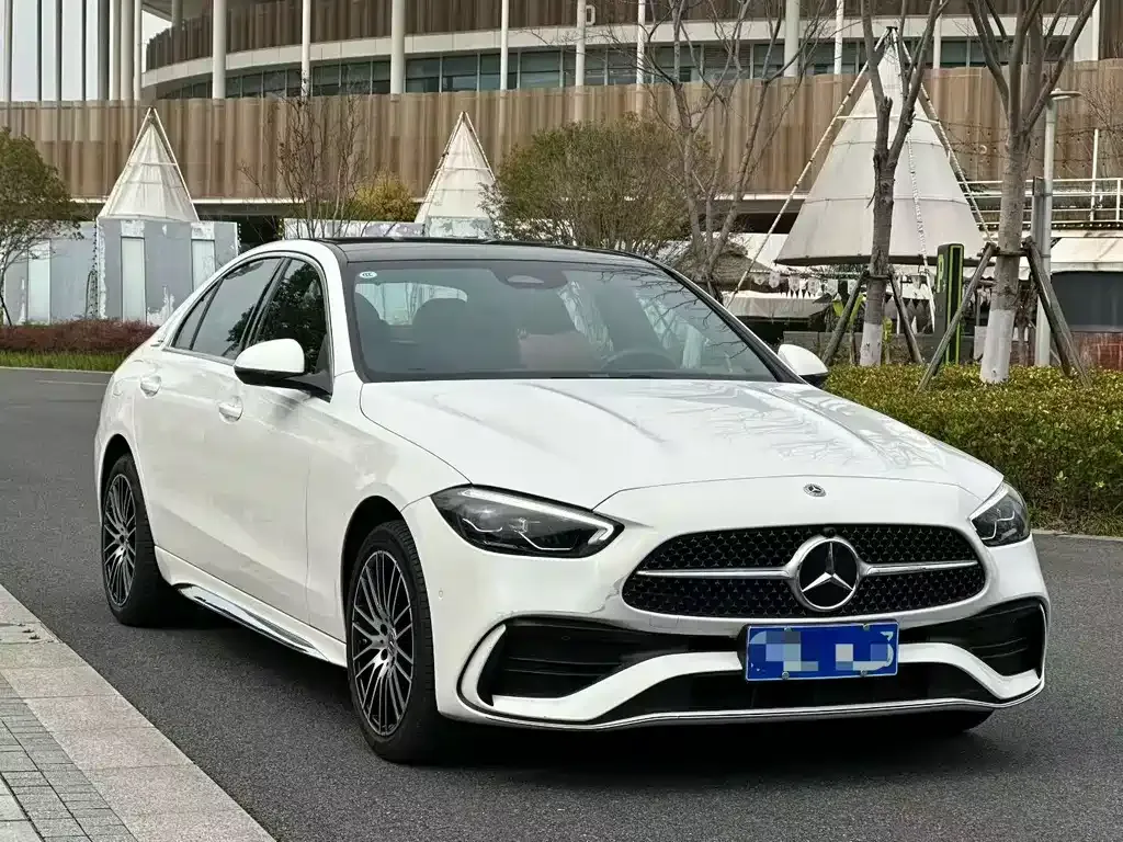 Mercedes-Benz C-Class — фото 4