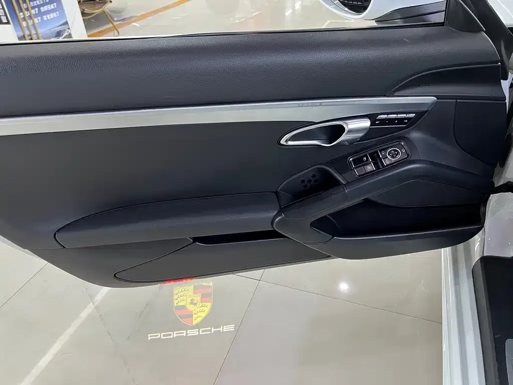 Porsche 718 2021 из CN, фото 4