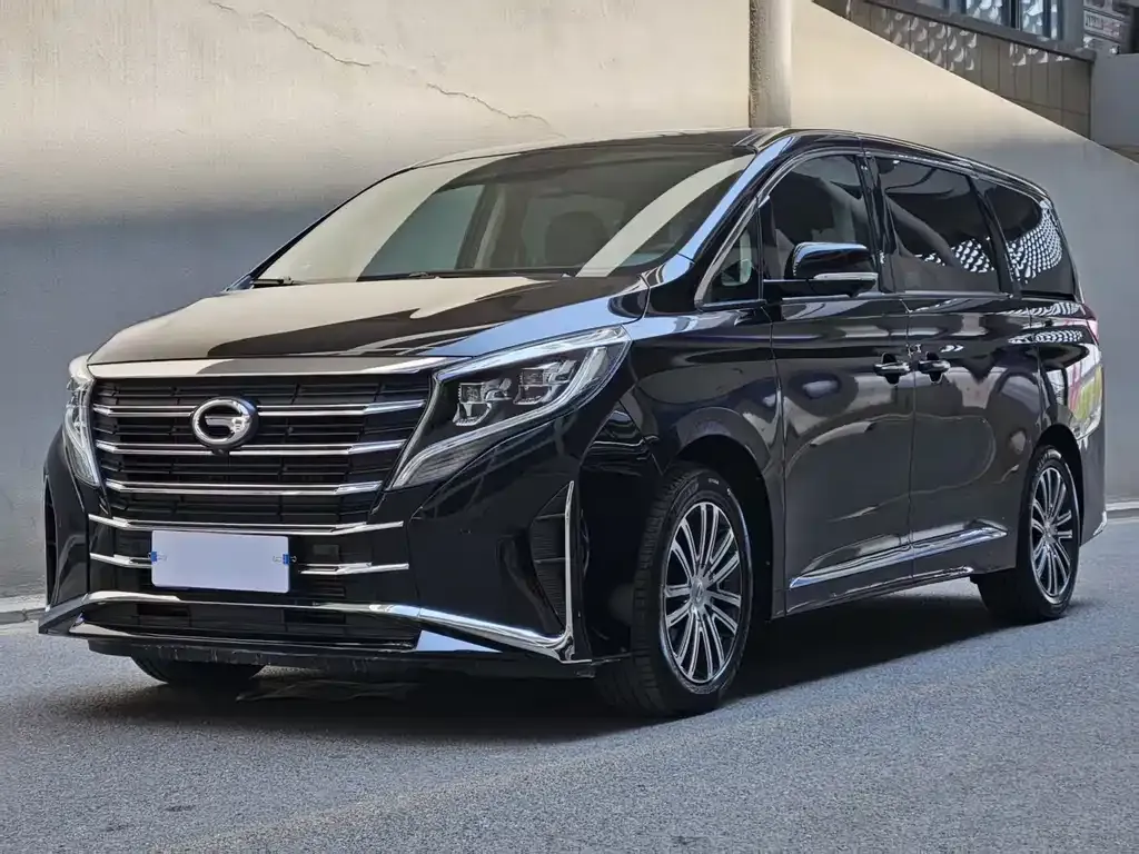 GAC Motor Trumpchi M8 — фото 1