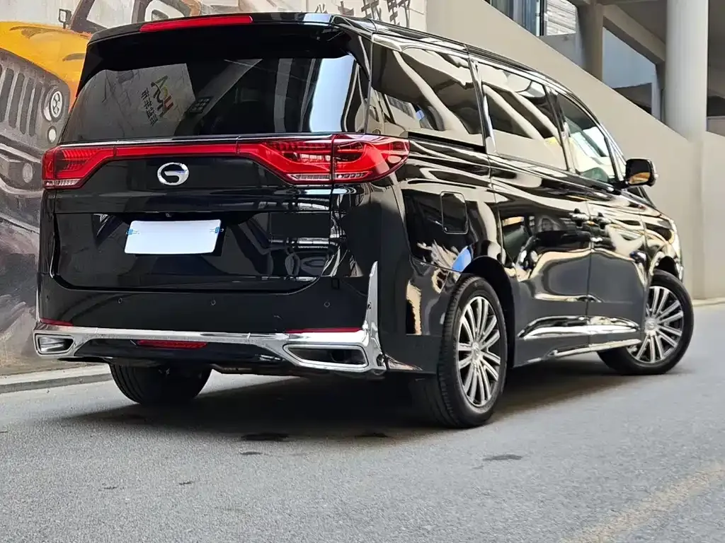 GAC Motor Trumpchi M8 — фото 9