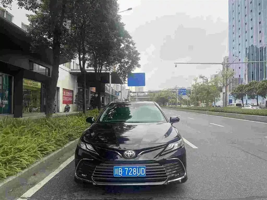 Toyota Camry 2023 из CN, фото 6