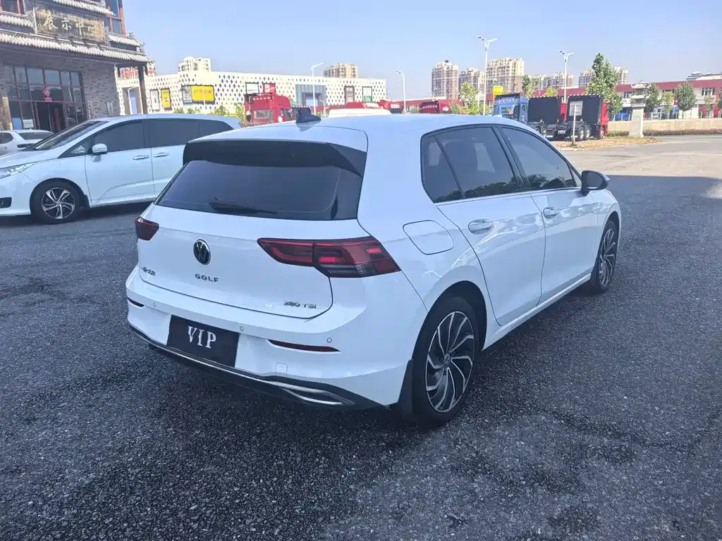 Volkswagen Golf 2021 из CN, фото 7
