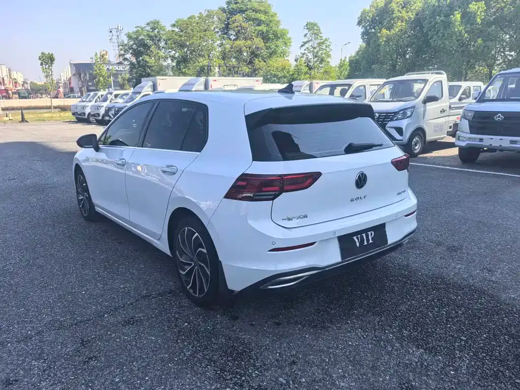 Volkswagen Golf 2021 из CN, фото 8