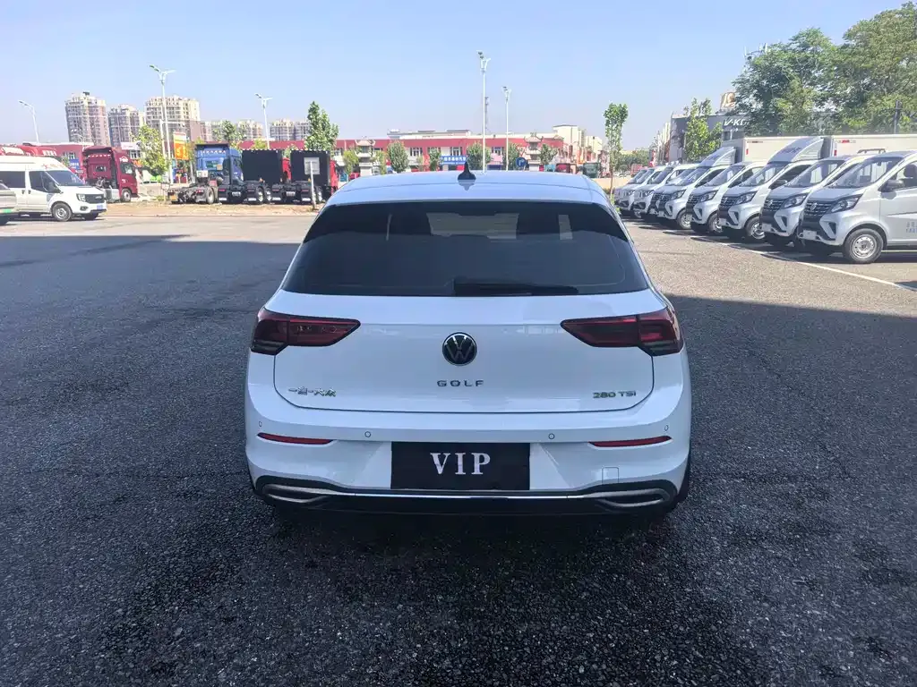 Volkswagen Golf 2021 из CN, фото 6