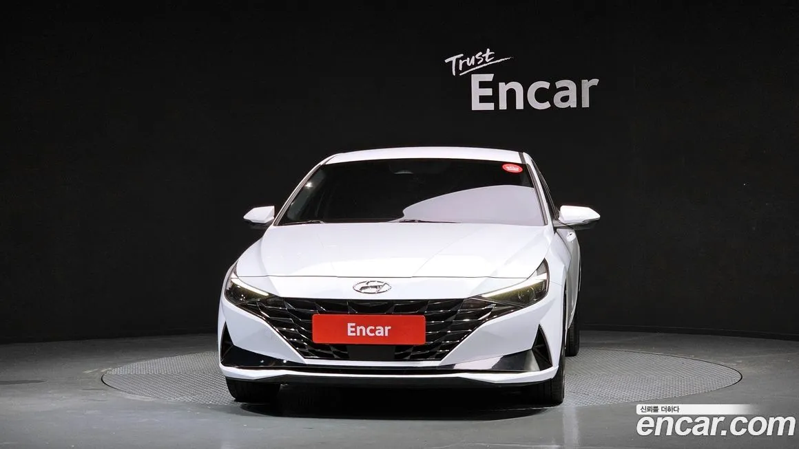 Hyundai AVANTE — фото 4