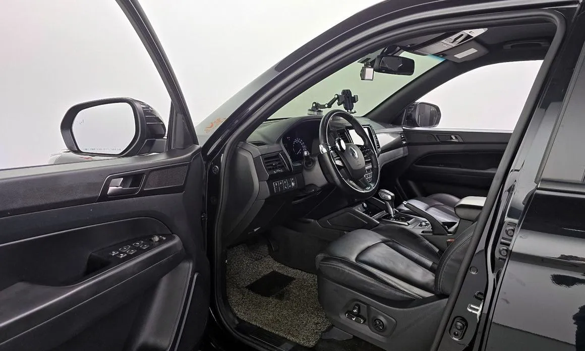 KG Mobility (Ssangyong) Rexton — фото 6