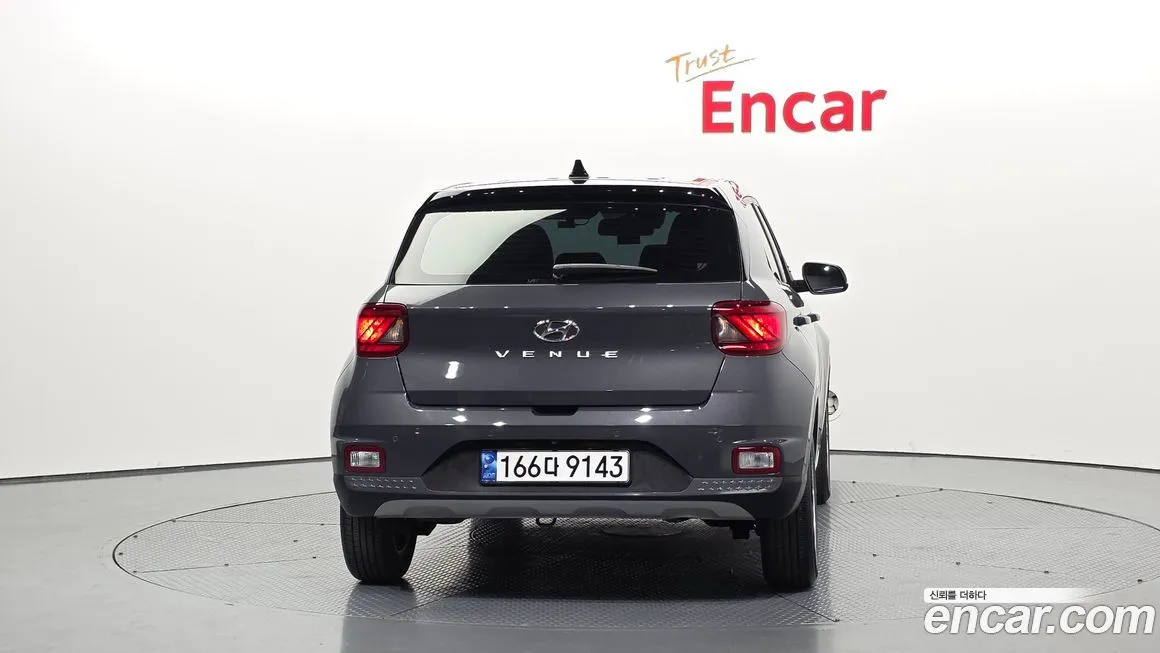 Hyundai Venue 2023 из KR, фото 2