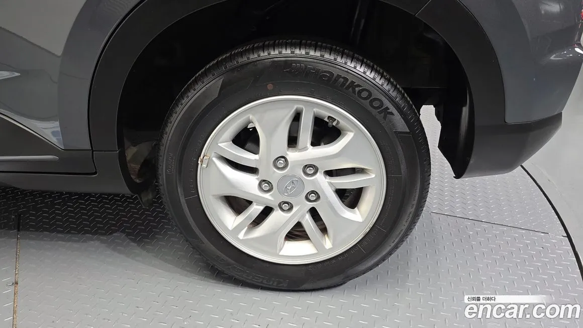 Hyundai Venue 2023 из KR, фото 6