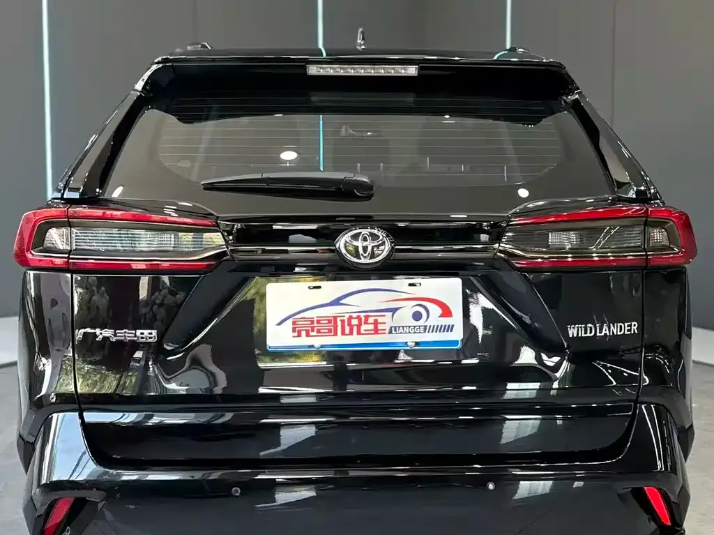 Toyota Wildlander — фото 2