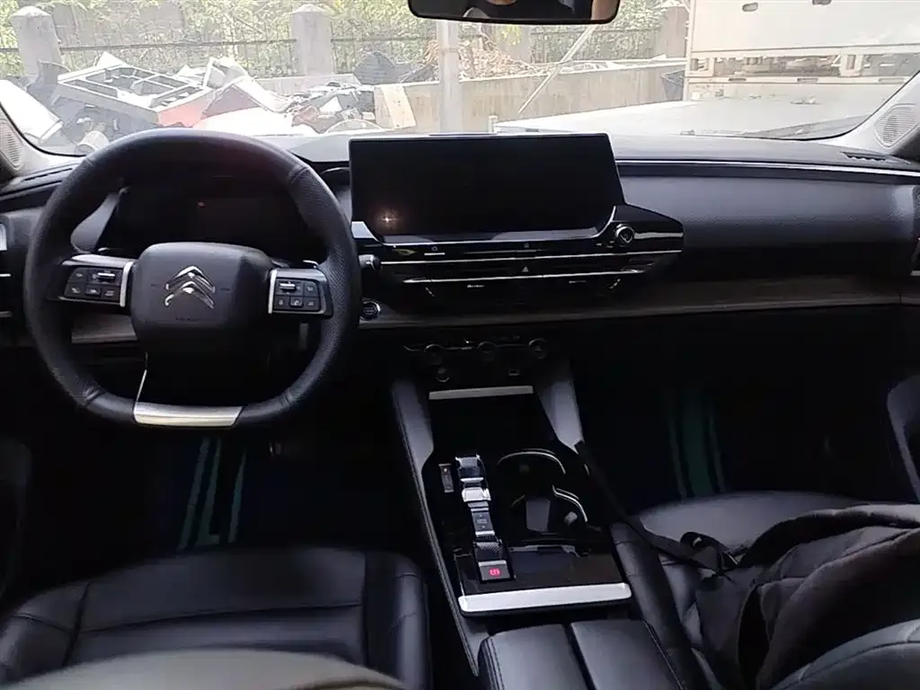 Citroen C5 X 2023 из CN, фото 5