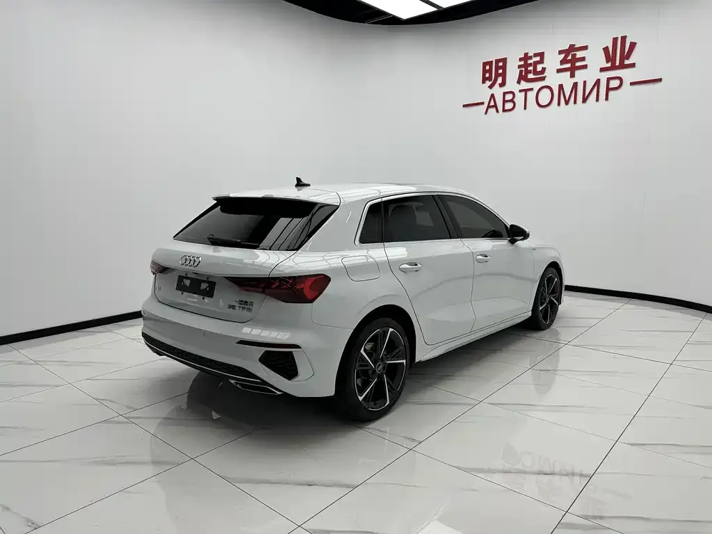 Audi A3 — фото 2