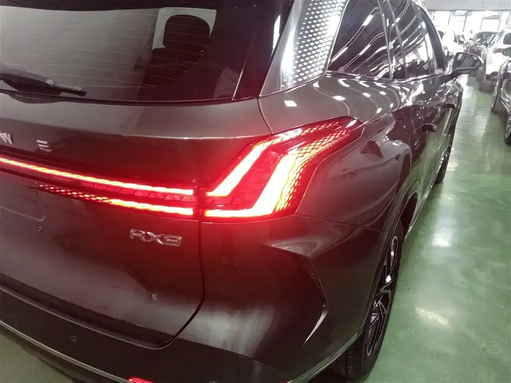 Roewe RX9 2023 из CN, фото 10