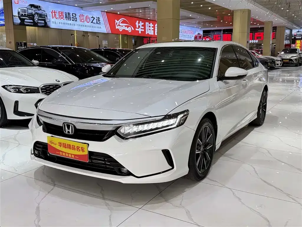 Honda Inspire — фото 1