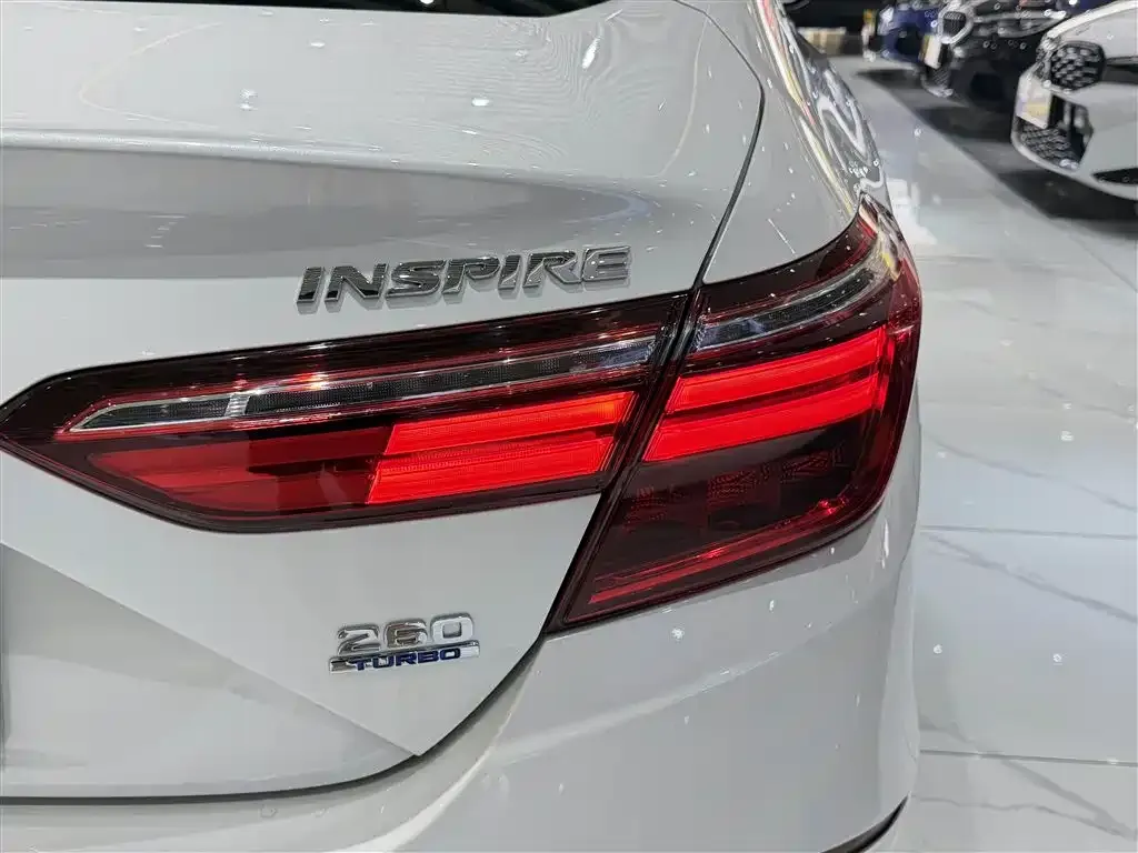 Honda Inspire — фото 2