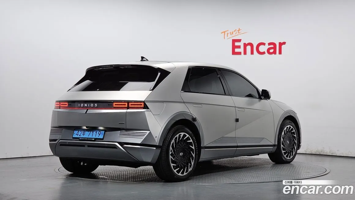 Hyundai Ioniq5 — фото 3