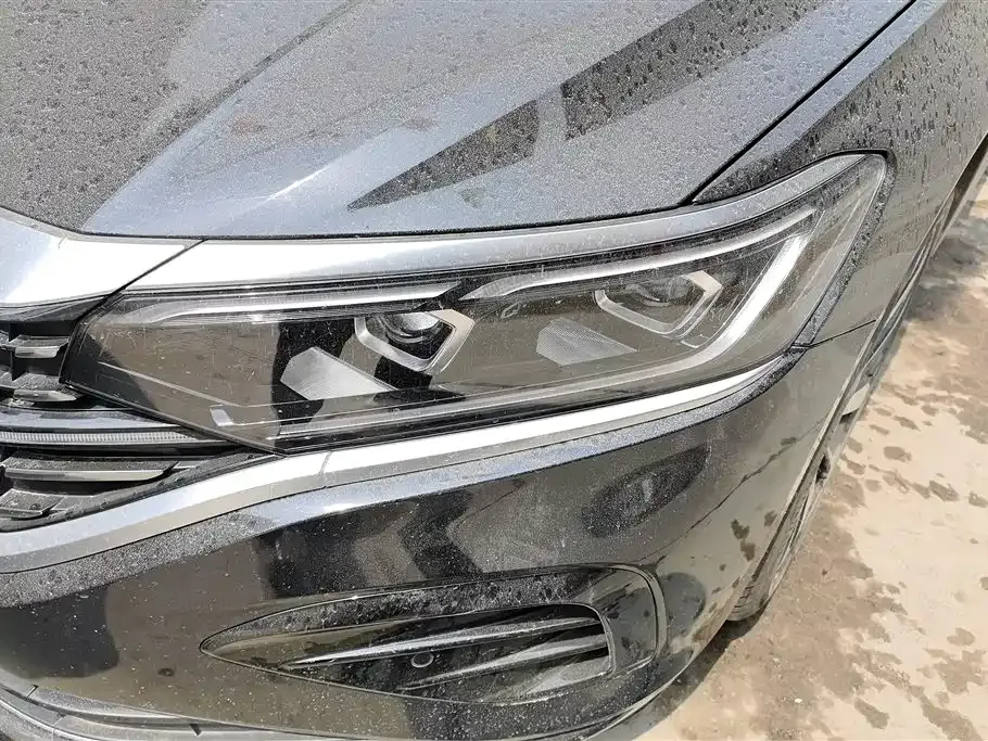 Volkswagen Passat — фото 10
