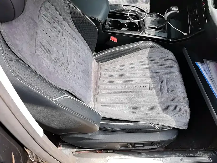 Volkswagen Passat — фото 7