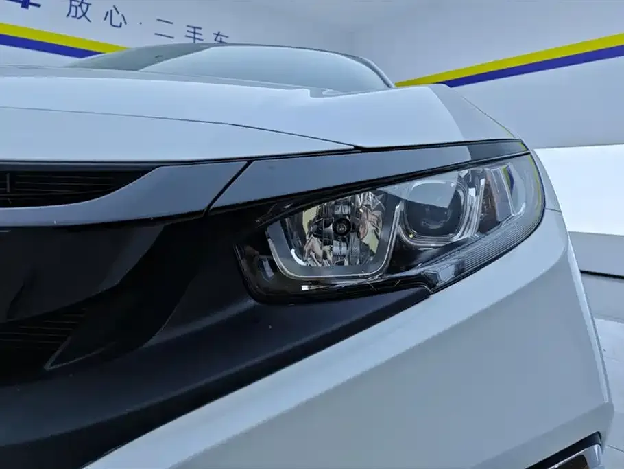 Honda Civic — фото 6