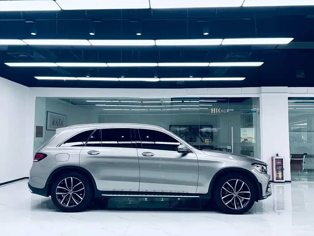 Mercedes-Benz GLC — фото 3