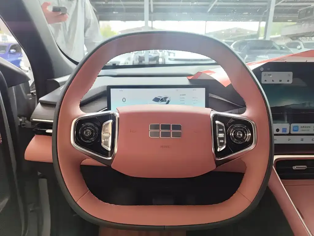 Geely Galaxy L6 2025 из CN, фото 4
