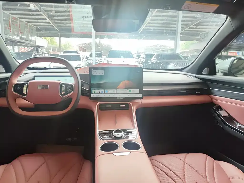 Geely Galaxy L6 2025 из CN, фото 5