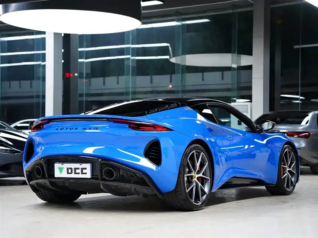 Lotus Emira 2023 из CN, фото 8