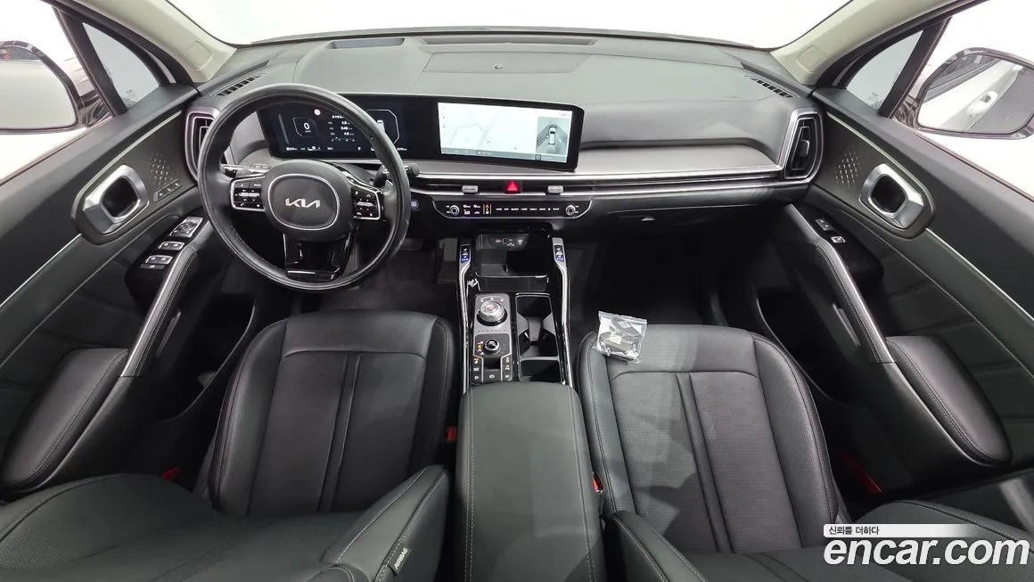 Kia Sorento — фото 7