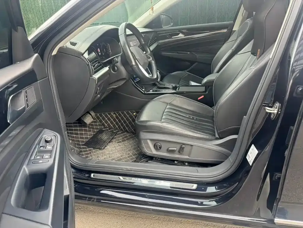 Volkswagen Passat — фото 9