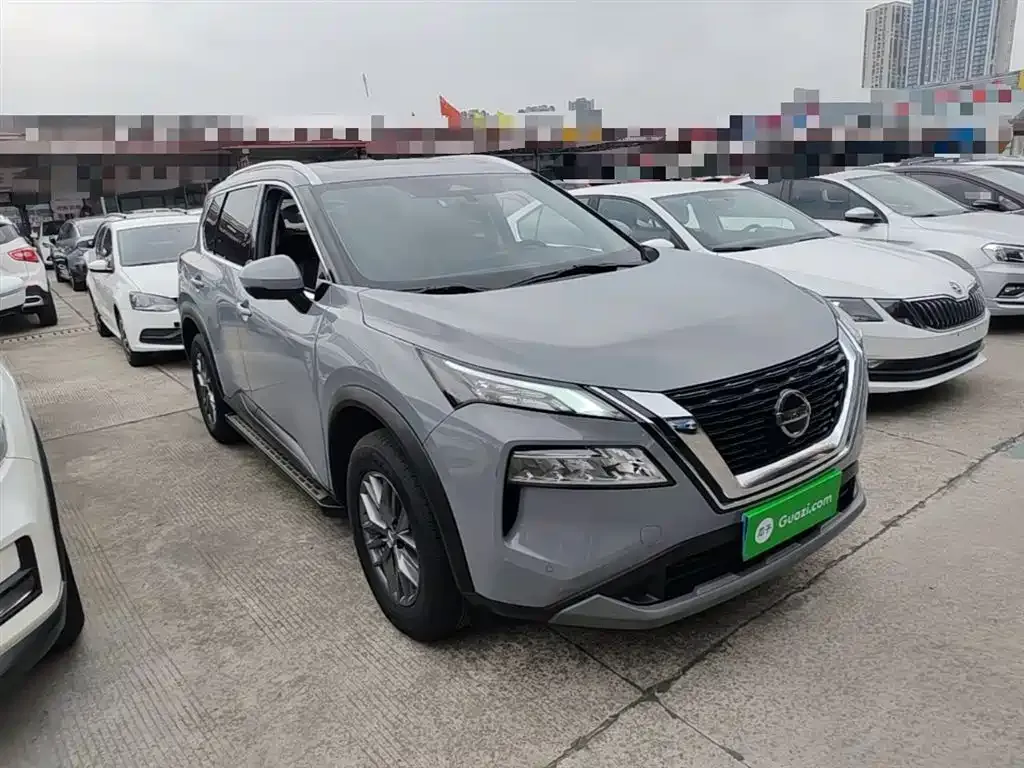 Nissan X-Trail — фото 10
