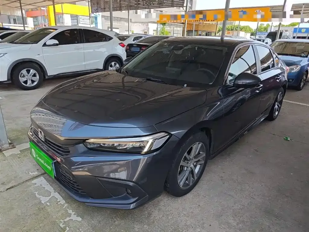 Honda Civic — фото 1