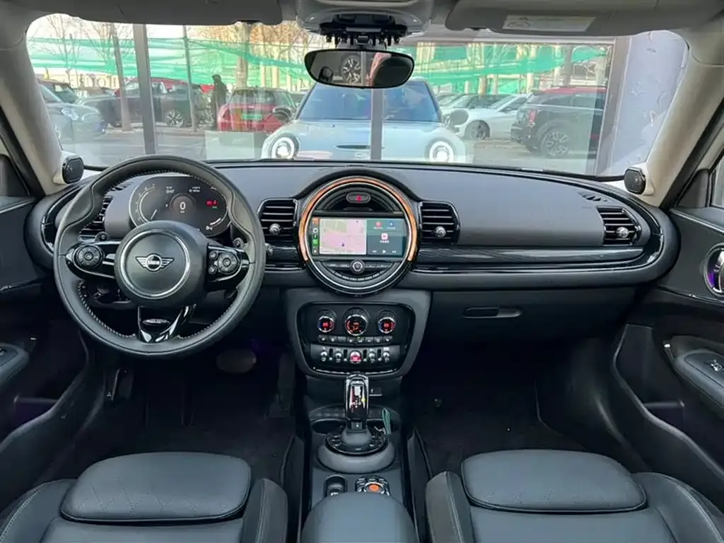 MINI Clubman — фото 5