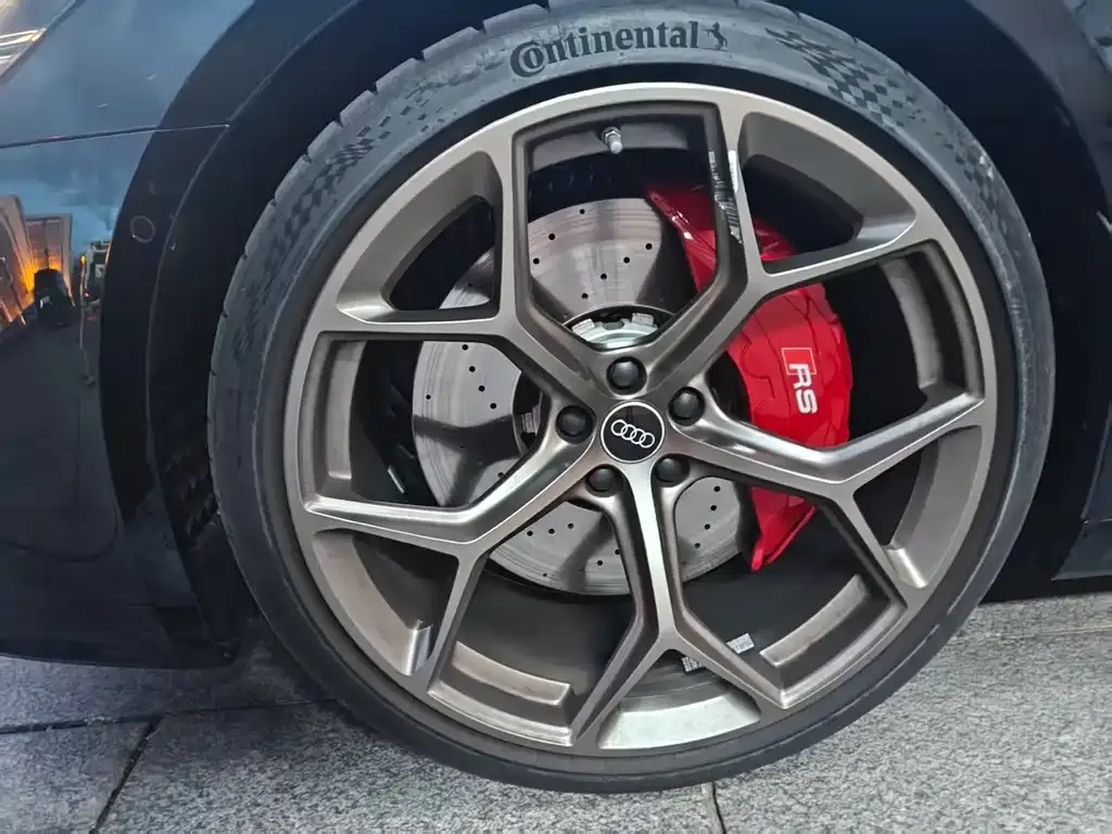 Audi RS 6 2026 из CN, фото 2