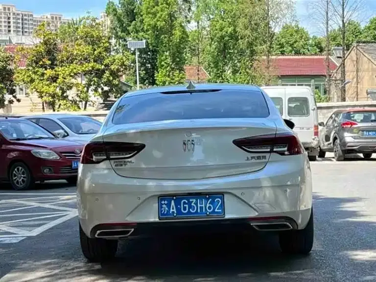 Buick Regal — фото 6