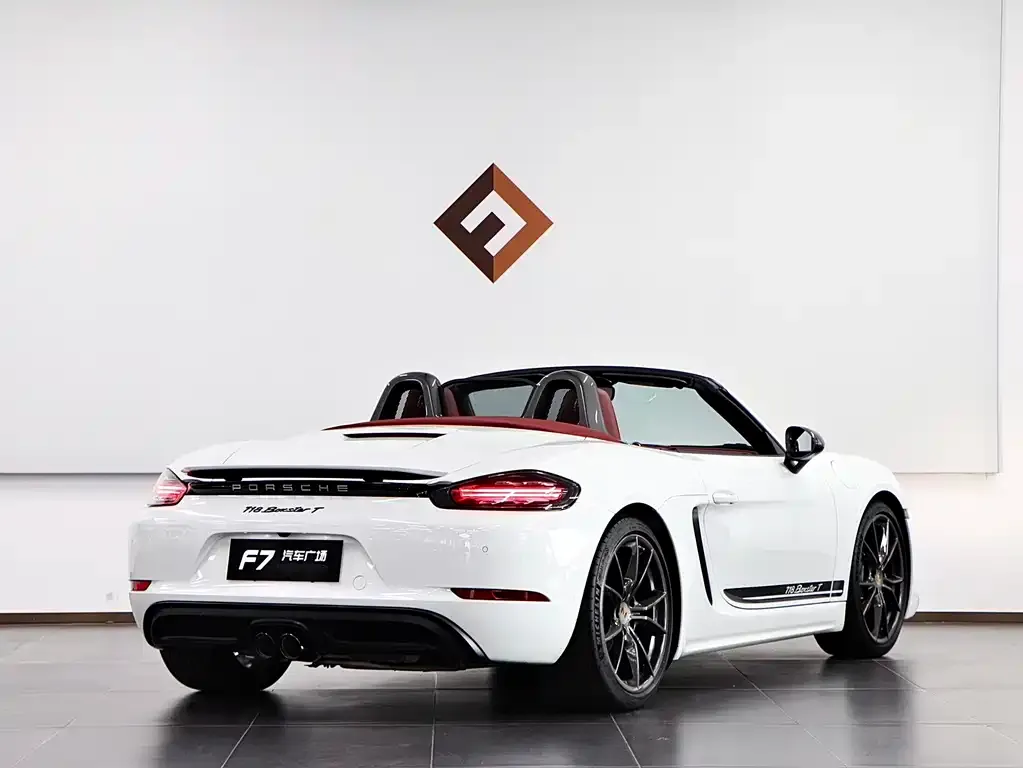 Porsche 718 — фото 5