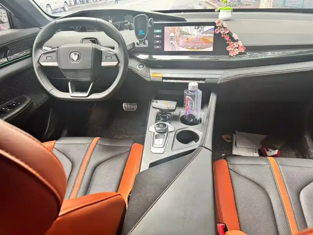 Changan UNI-V 2024 из CN, фото 2
