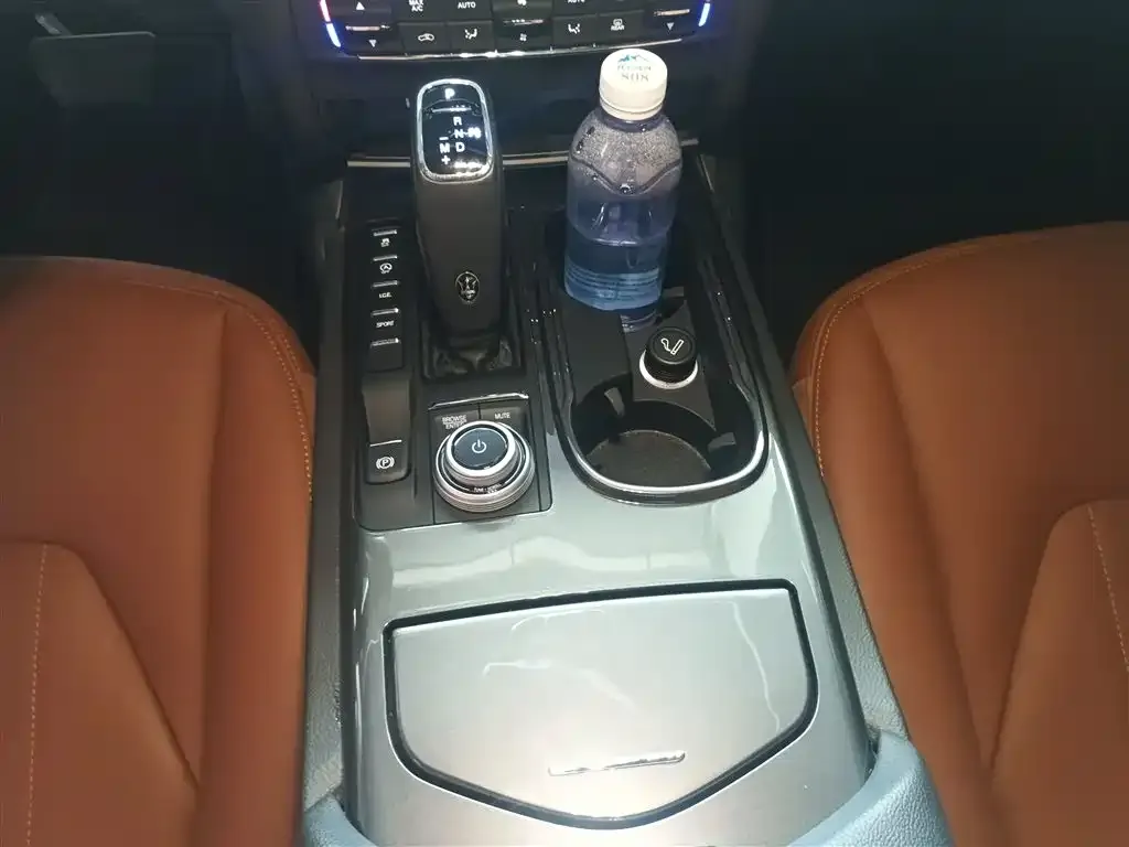 Maserati Ghibli 2021 из CN, фото 4