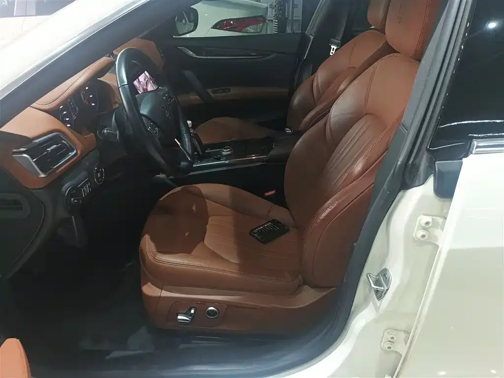 Maserati Ghibli 2021 из CN, фото 8