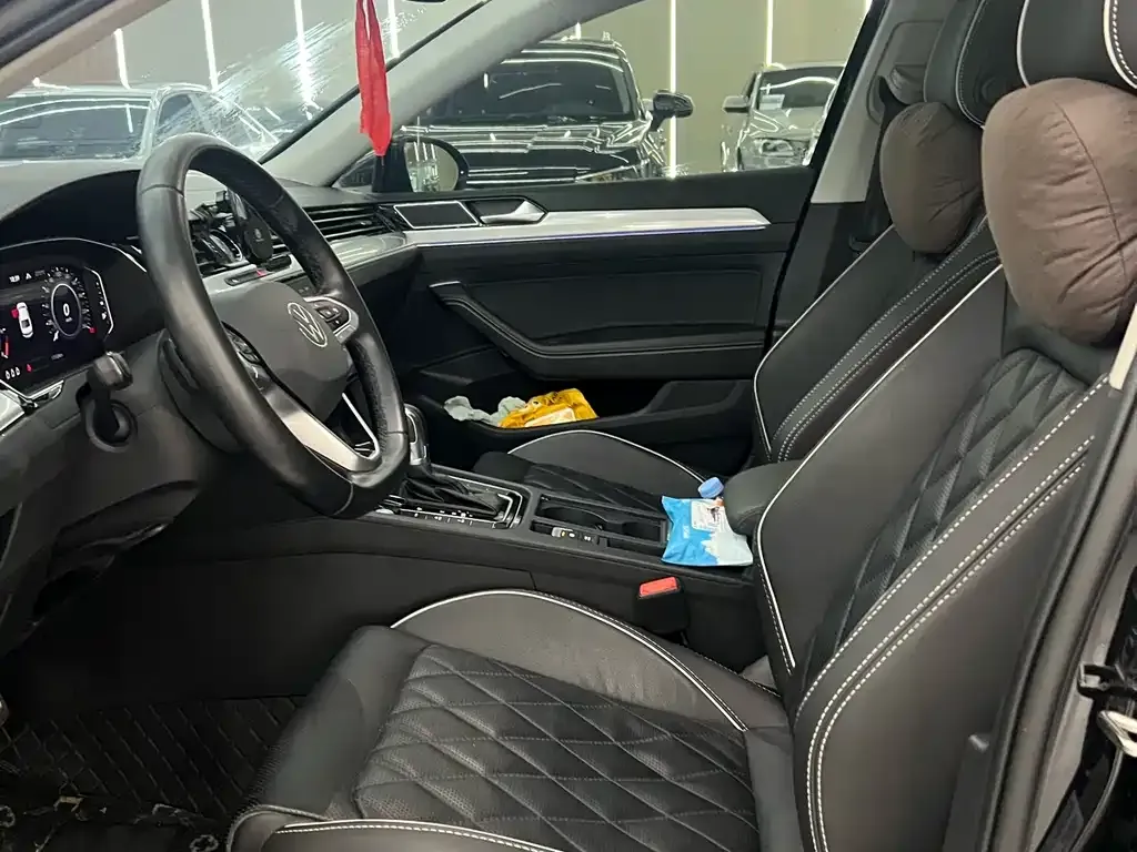 Volkswagen Magotan GTE PHEV 2023 из CN, фото 6